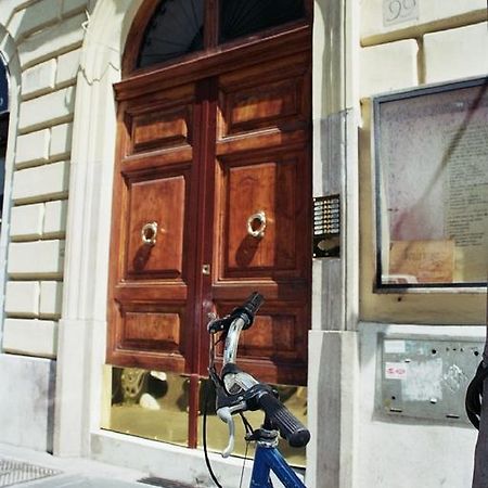 Bed and Breakfast Casa White Roma Esterno foto